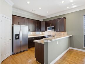 5525 Kiam Street C, Houston TX 77007