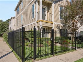 1705 Stuart Street, Houston TX 77004