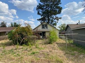 1004 Mccall Avenue, Conroe TX 77301