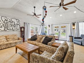 1914 Peppermill Road, Houston TX 77080