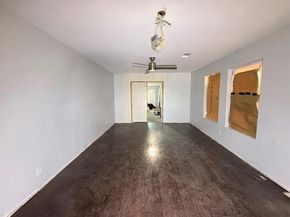 102 Elmfield Street, Houston TX 77047