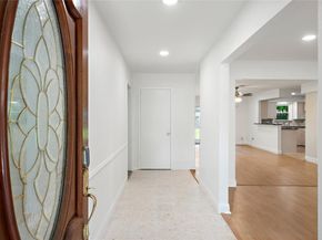 6007 Claridge Drive, Houston TX 77096