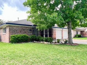 15119 Mcleod Drive, Houston TX 77060