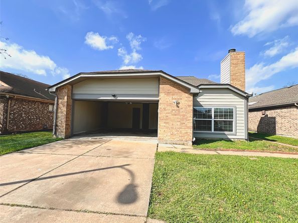 13546 Portobello Drive, Houston TX 77083
