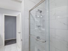 5347 Rutherglenn Drive, Houston TX 77096