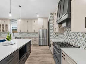 517 Moore Street, Tomball TX 77375