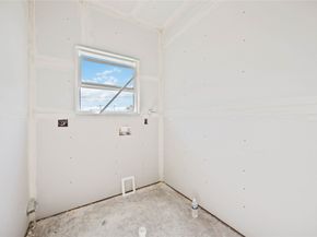 801 E 32nd 1/2 Street, Houston TX 77022