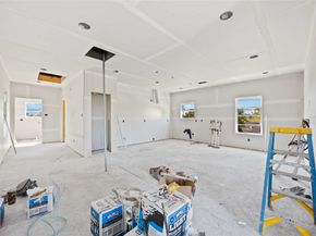 801 E 32nd 1/2 Street, Houston TX 77022