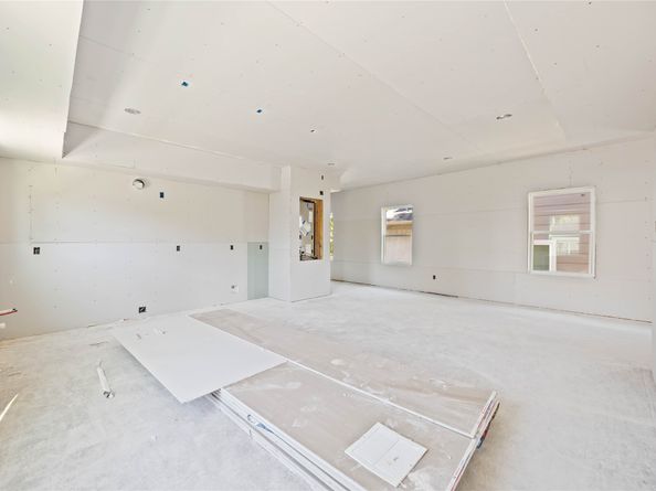 801 E 32nd 1/2 Street, Houston TX 77022