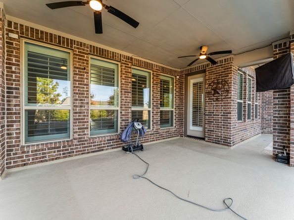 27907 Emerald Vista Drive, Spring TX 77386