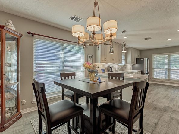 147 Wynnoak, The Woodlands TX 77382