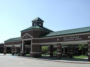 147 Wynnoak, The Woodlands TX 77382