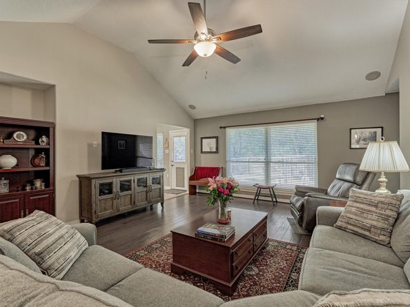 147 Wynnoak, The Woodlands TX 77382