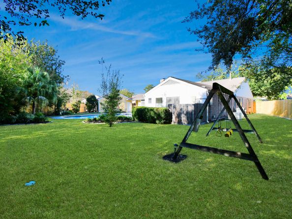 11307 Overbrook Lane, Houston TX 77077