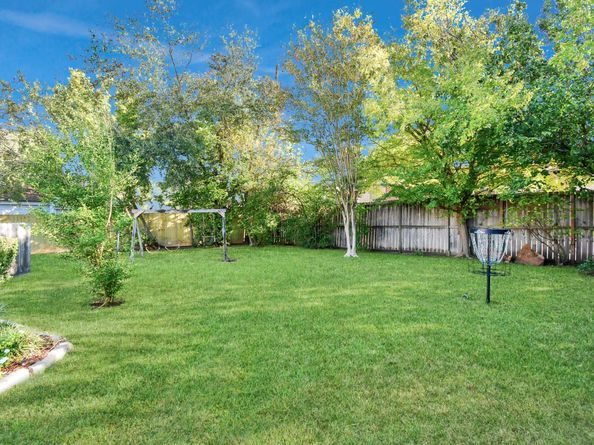 11307 Overbrook Lane, Houston TX 77077