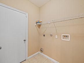 8711 Preston Field Lane, Houston TX 77095