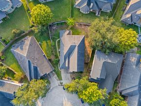 8711 Preston Field Lane, Houston TX 77095