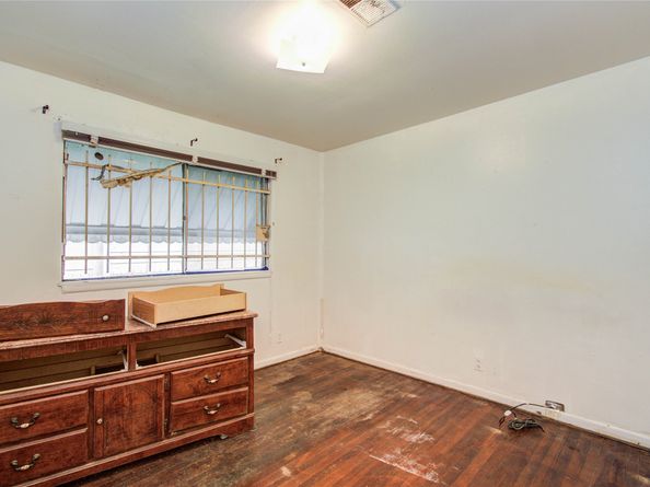 5007 Edfield Street, Houston TX 77033