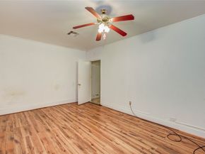 5007 Edfield Street, Houston TX 77033