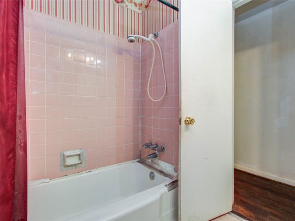 5007 Edfield Street, Houston TX 77033