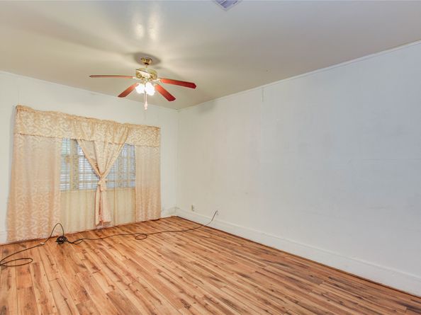 5007 Edfield Street, Houston TX 77033