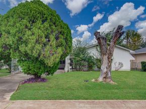 5007 Edfield Street, Houston TX 77033