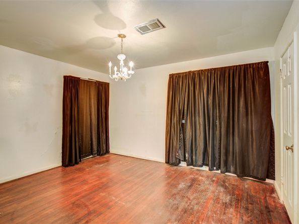 5007 Edfield Street, Houston TX 77033