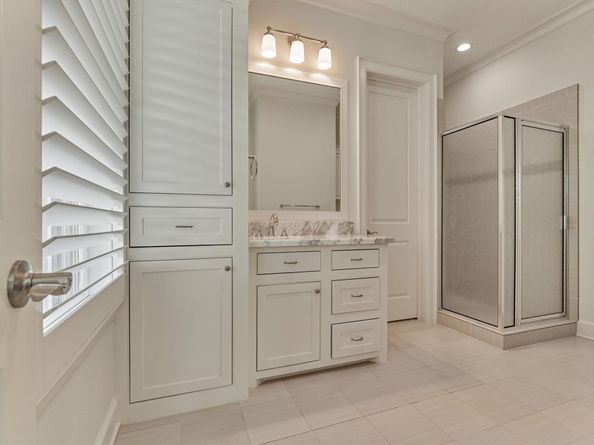 22 E Shore Drive, The Woodlands TX 77380