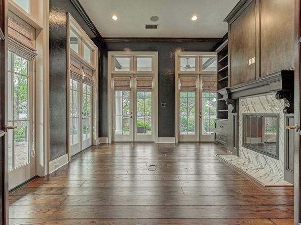 22 E Shore Drive, The Woodlands TX 77380