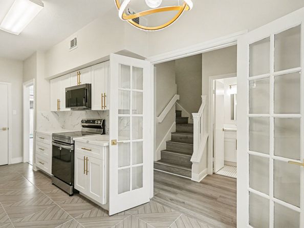 1201 Mcduffie Street 122, Houston TX 77019