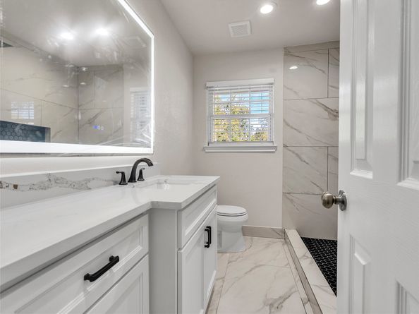 8214 Woodlyn Road, Houston TX 77028