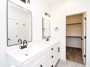 6828 Liverpool, Houston TX 77021