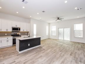 6828 Liverpool, Houston TX 77021