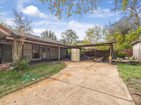 6502 Neff Street, Houston TX 77074