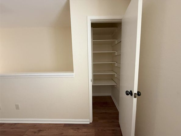 2100 Wilcrest Drive 107, Houston TX 77042