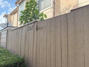 2100 Wilcrest Drive 107, Houston TX 77042