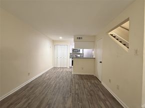 2100 Wilcrest Drive 107, Houston TX 77042