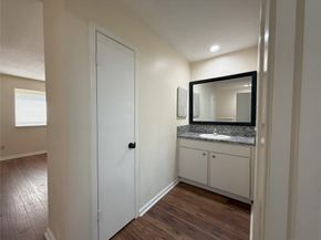 2100 Wilcrest Drive 107, Houston TX 77042