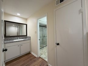 2100 Wilcrest Drive 107, Houston TX 77042