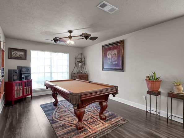 2010 Wickburn Drive, Spring TX 77386