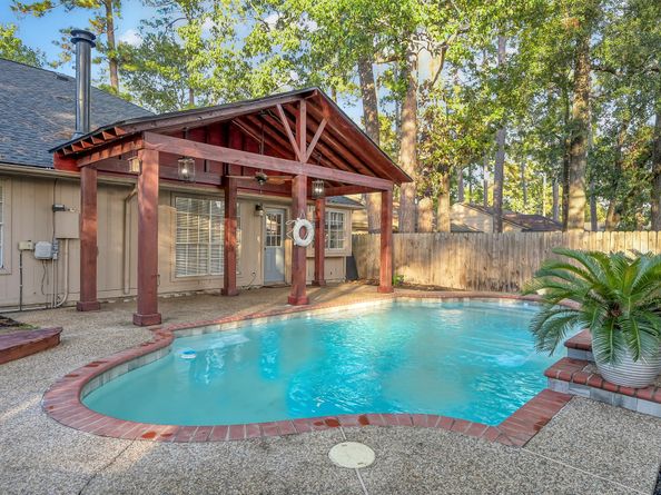 2010 Wickburn Drive, Spring TX 77386