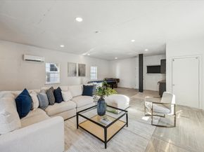 5302 Saxon Dr Drive, Houston TX 77092