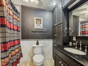 5302 Saxon Dr Drive, Houston TX 77092