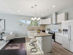 5302 Saxon Dr Drive, Houston TX 77092