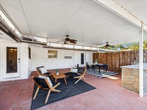 5302 Saxon Dr Drive, Houston TX 77092