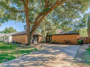 1322 Heights Drive, Katy TX 77493
