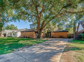 1322 Heights Drive, Katy TX 77493