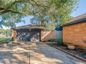 1322 Heights Drive, Katy TX 77493