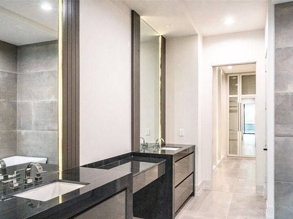 409 W Saulnier Street, Houston TX 77019