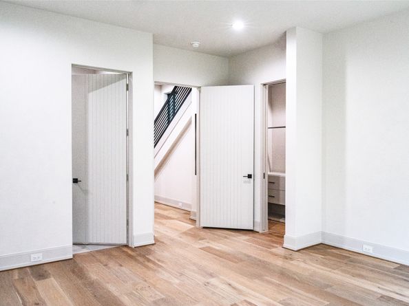 409 W Saulnier Street, Houston TX 77019